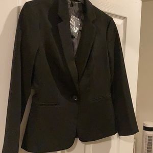 NWT Express Women’s Blazer size 6P